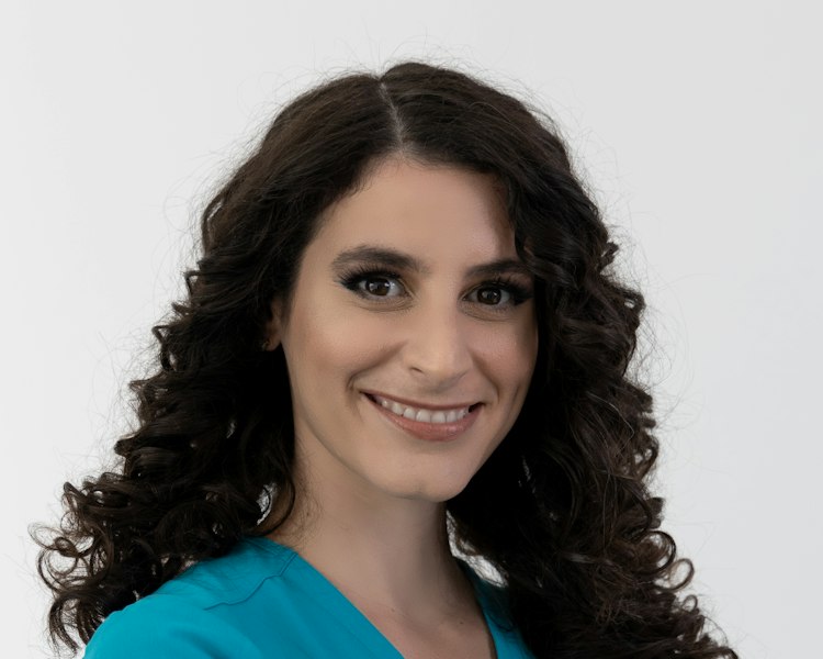 Portrait of Dr Sophie Turnbull, BDS MJDF